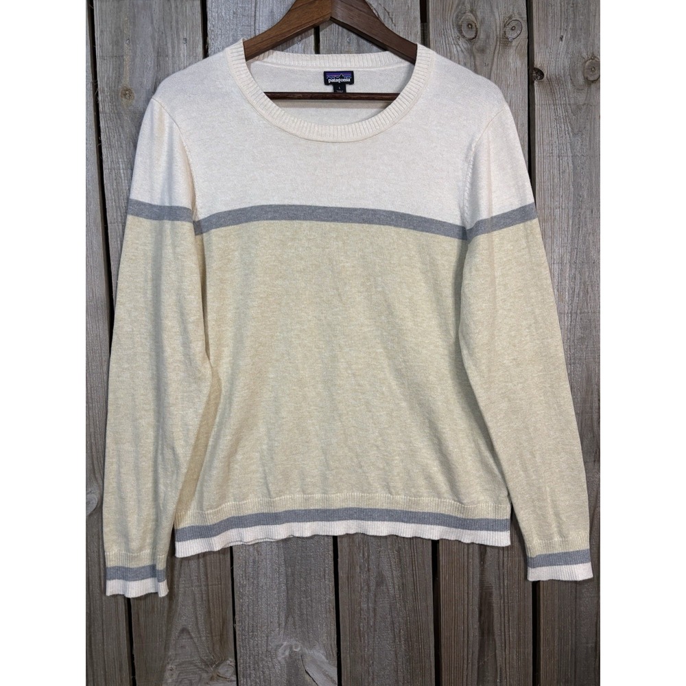 Patagonia Cream Stripe Crewneck Sweater‎ Men's L